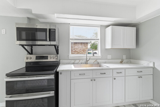 Image 10 of 23 For 512 Byrd Blvd W