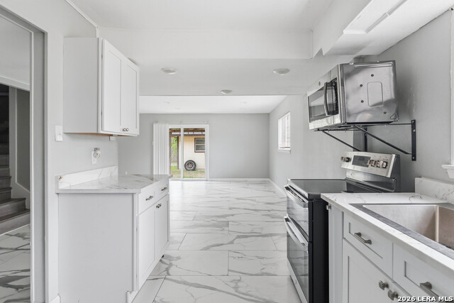 Image 11 of 23 For 512 Byrd Blvd W