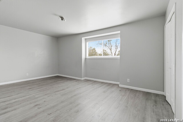 Image 16 of 23 For 512 Byrd Blvd W