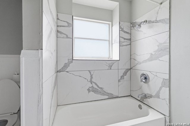 Image 19 of 23 For 512 Byrd Blvd W