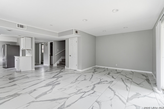 Image 5 of 23 For 512 Byrd Blvd W