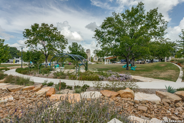 Image 25 of 25 For 102 Ruelle  106 C