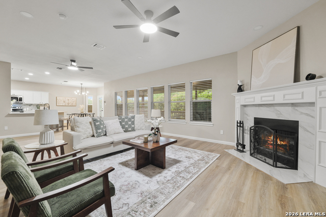 Image 16 of 52 For 12323 Stable Pond Dr