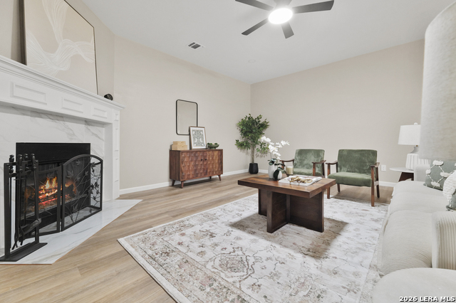 Image 17 of 52 For 12323 Stable Pond Dr