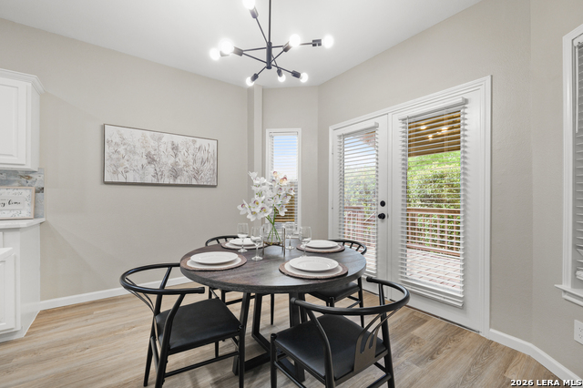 Image 21 of 52 For 12323 Stable Pond Dr