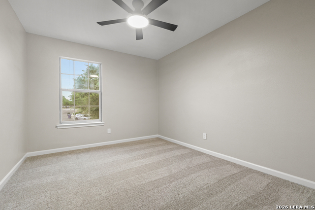 Image 35 of 52 For 12323 Stable Pond Dr