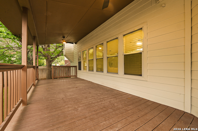 Image 36 of 52 For 12323 Stable Pond Dr