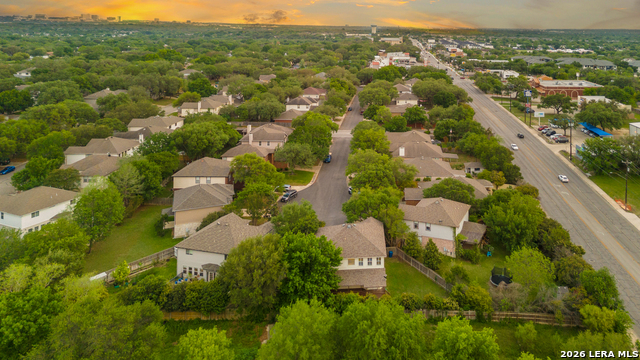 Image 46 of 52 For 12323 Stable Pond Dr