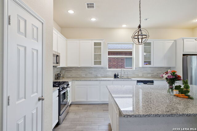 Image 11 of 47 For 2031 Hardee Pass