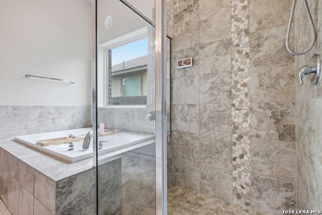 Image 23 of 47 For 2031 Hardee Pass