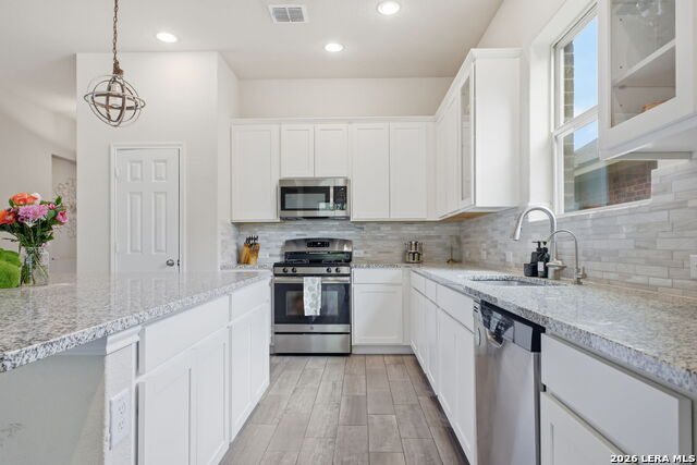 Image 4 of 47 For 2031 Hardee Pass