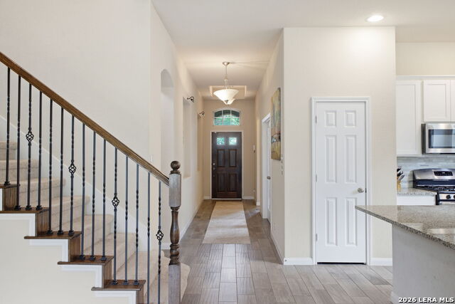 Image 8 of 47 For 2031 Hardee Pass