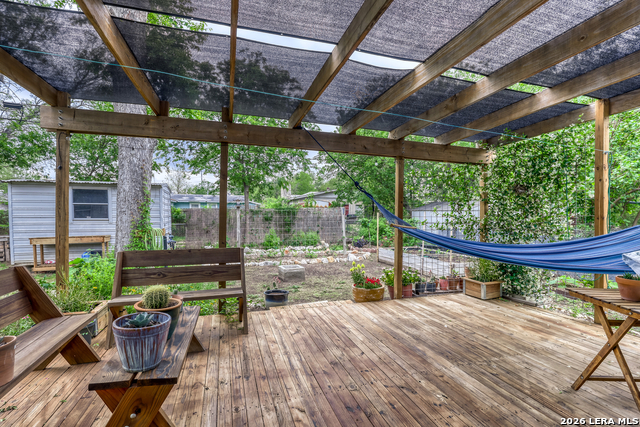 Image 16 of 22 For 222 Dawnview Ln