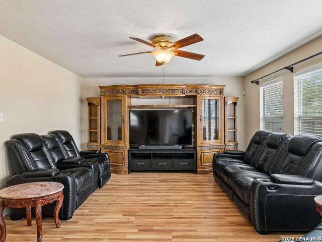 Listing photo id 9 for 235 Roadrunner