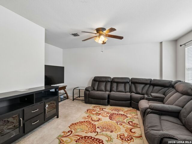 Listing photo id 16 for 235 Roadrunner