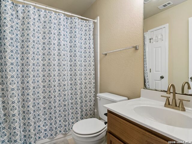 Listing photo id 19 for 235 Roadrunner