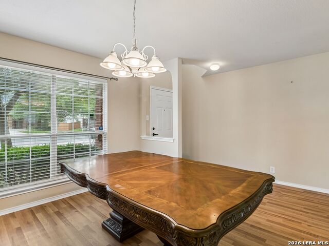 Listing photo id 3 for 235 Roadrunner