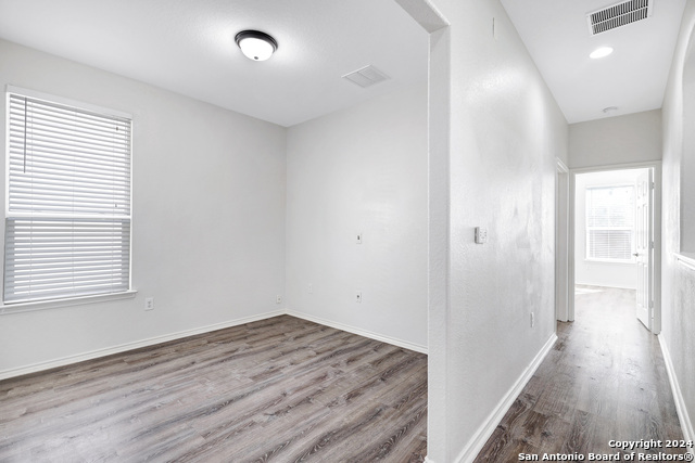 Image 13 of 25 For 6126 Plumbago Pl