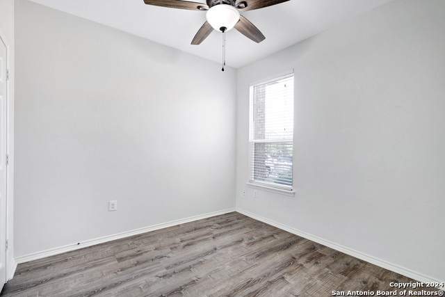 Image 21 of 25 For 6126 Plumbago Pl