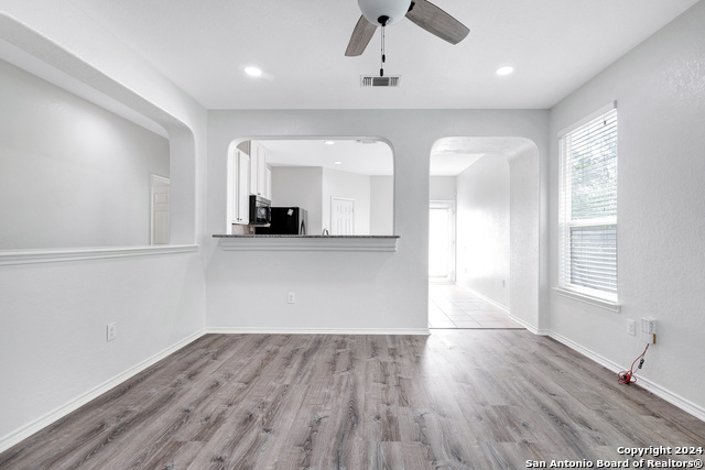 Image 6 of 25 For 6126 Plumbago Pl