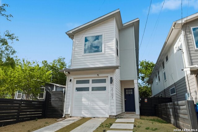 Image 2 of 20 For 2107 Schley Ave