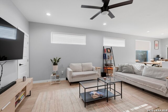 Image 4 of 20 For 2107 Schley Ave