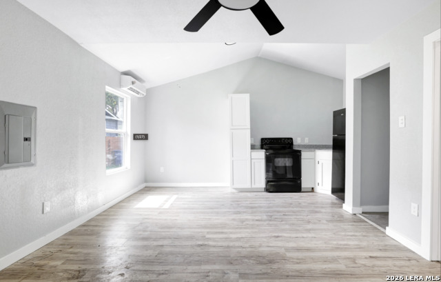 Image 8 of 9 For 151 Hopi  