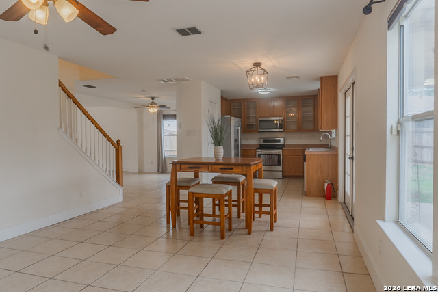 Image 11 of 44 For 518 Candy Dr