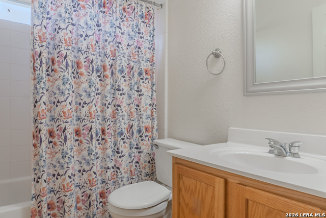 Image 32 of 44 For 518 Candy Dr