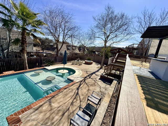 Image 3 of 19 For 207 River  