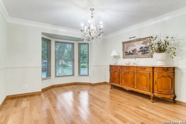 Listing photo id 6 for 13058 Hunters Cir N