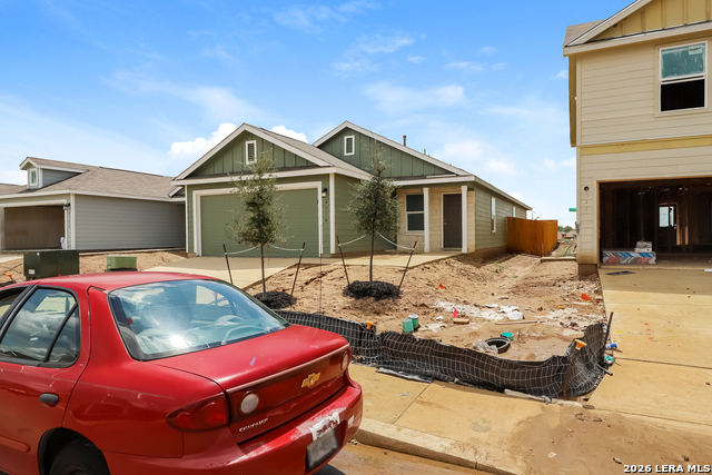 Image 2 of 15 For 4518 Emma  