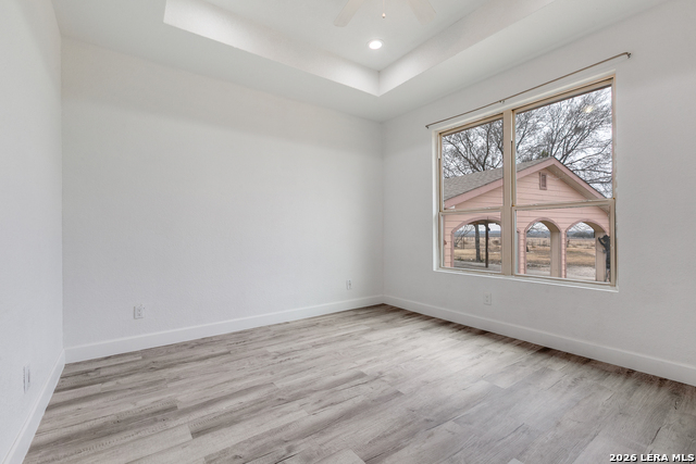 Image 28 of 36 For 470 Blue Quail