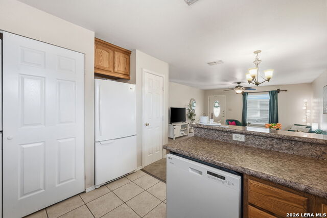 Image 10 of 17 For 121 Plant S 302