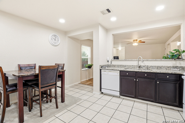 Image 12 of 38 For 7402 Branching Peak