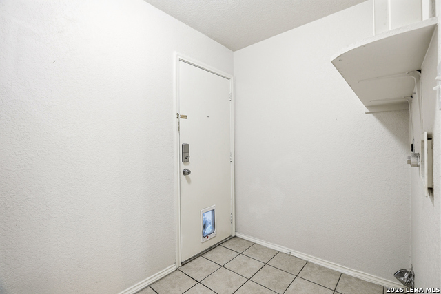 Image 24 of 38 For 7402 Branching Peak