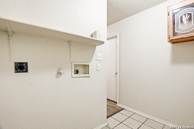 Image 25 of 38 For 7402 Branching Peak