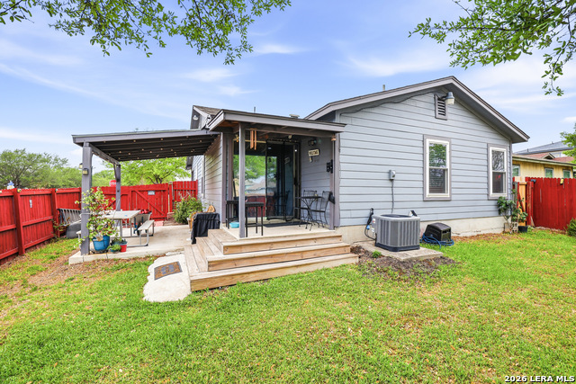 Image 27 of 38 For 7402 Branching Peak