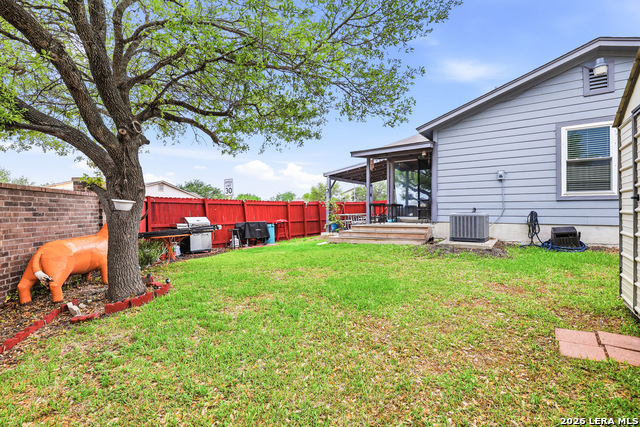 Image 28 of 38 For 7402 Branching Peak