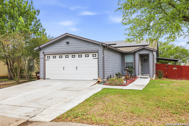 Image 3 of 38 For 7402 Branching Peak