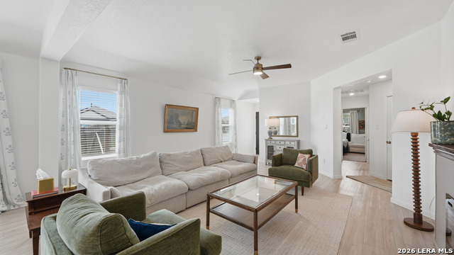 Image 10 of 35 For 1949 Redstart