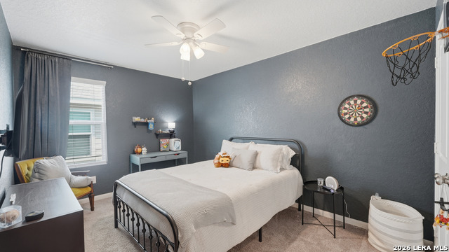 Image 22 of 35 For 1949 Redstart