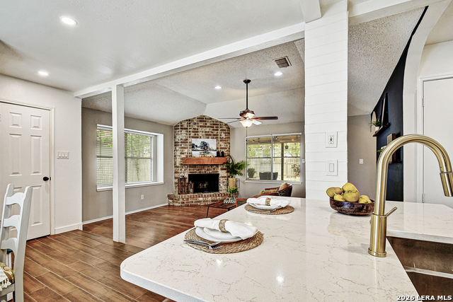 Image 10 of 29 For 6911 Quail Lk