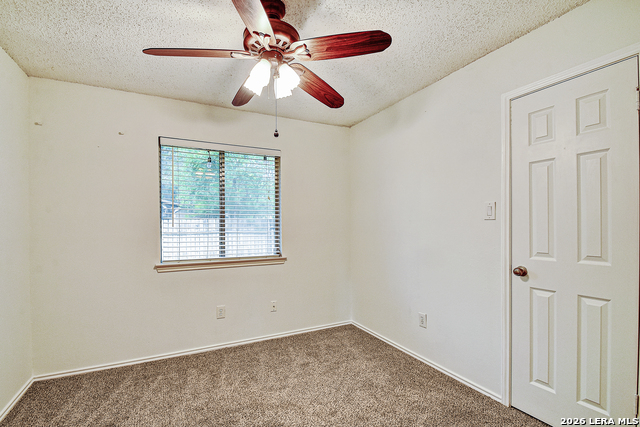 Image 16 of 29 For 6911 Quail Lk