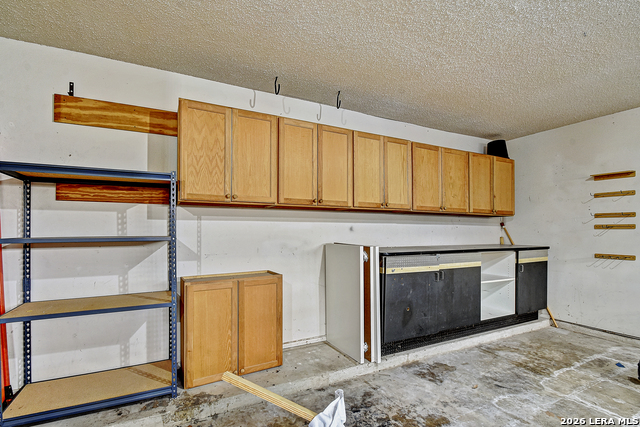 Image 28 of 29 For 6911 Quail Lk