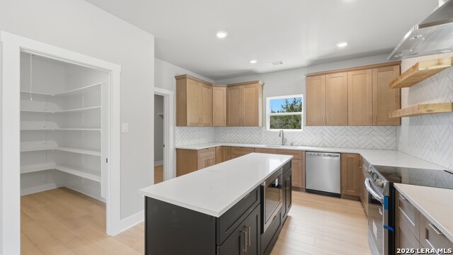 Image 18 of 48 For 1361 Primrose Path