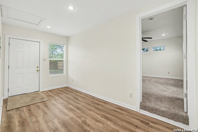 Image 8 of 38 For 205 Balcones Heights Rd