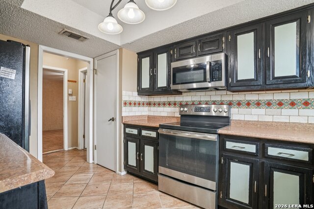 Image 11 of 33 For 5800 Royal Club