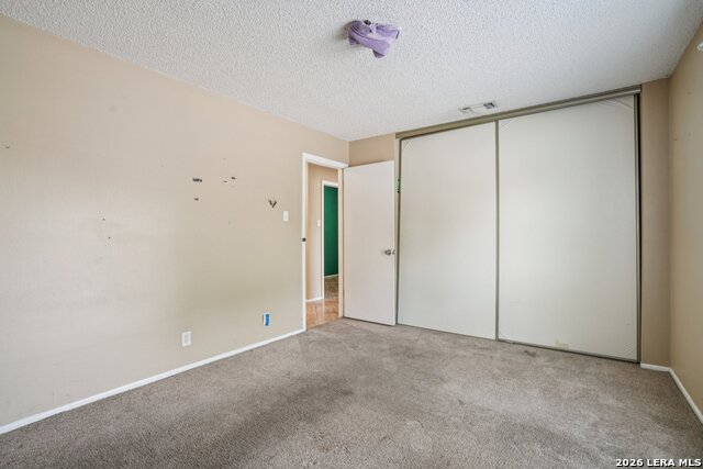 Image 17 of 33 For 5800 Royal Club