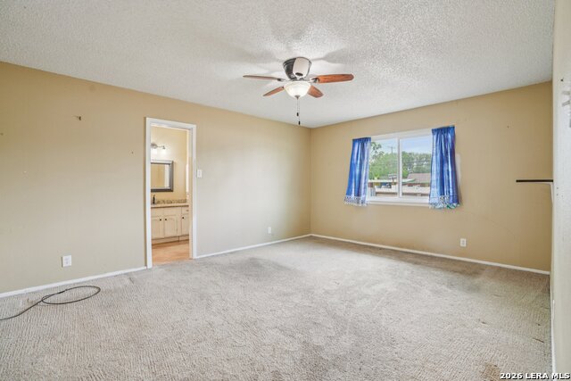 Image 21 of 33 For 5800 Royal Club